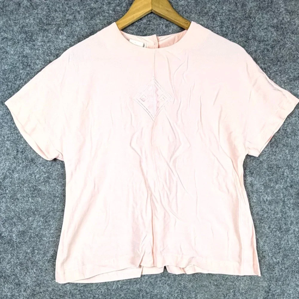 Vintage Nicole Blake Blouse Womens M Petites Pink Soft Minimal Basics Office